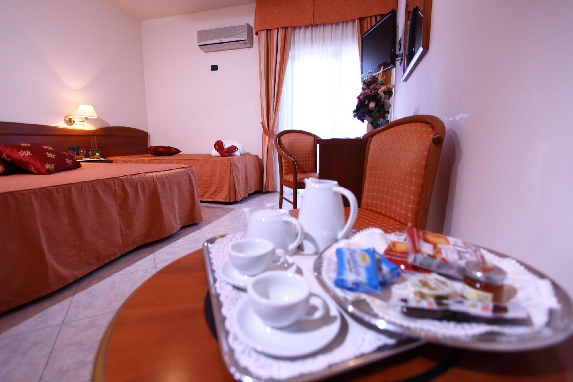 Hotel Za Maria Santo Stefano di Camastra Zimmer foto